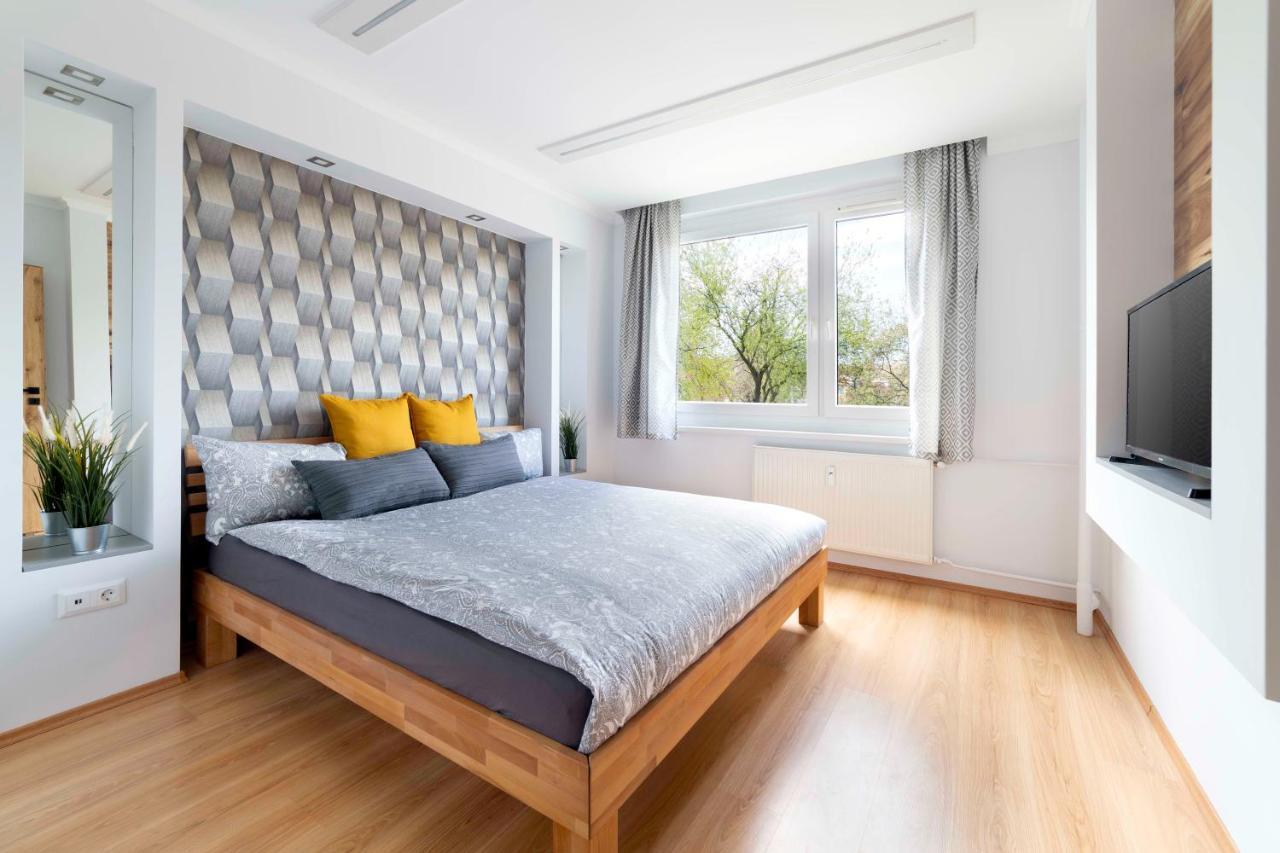 Comfort 66 - Real-Life 3-Room Family Stay With 4 Beds Мішкольц Екстер'єр фото