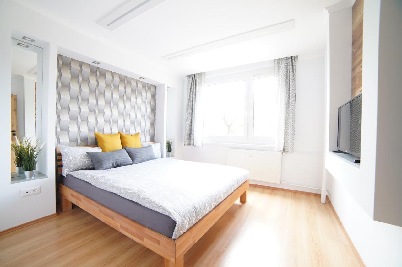 Comfort 66 - Real-Life 3-Room Family Stay With 4 Beds Мішкольц Екстер'єр фото
